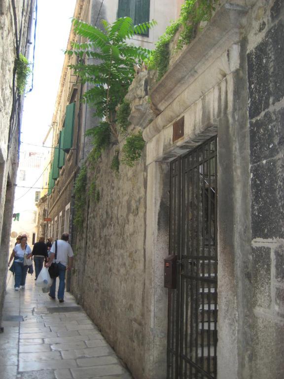 Julije Pensionat Split