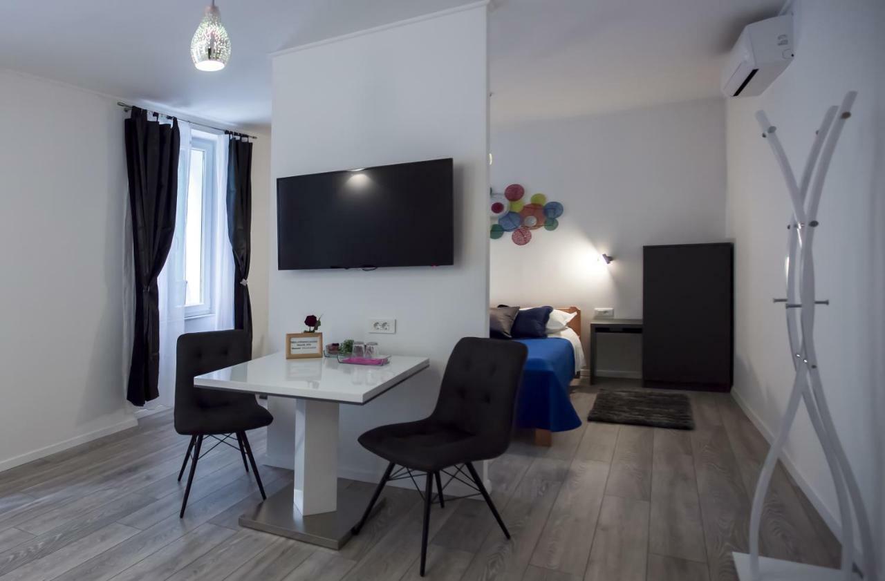 Julije Pensionat 3*